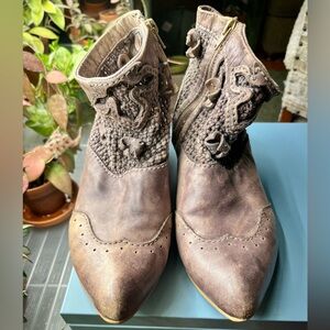 Rovers Leather & Crochet Daisy Ankle Boots